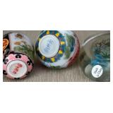 DR - Three Chinese Porcelain and Glass Snuff Bottles