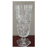 DR - Elegant Crystal Vase