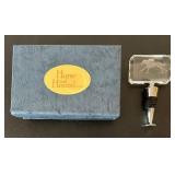 LL - Horse & Hound Crystal Wine Bottle Stopper with Engraved Horse Motif