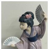 Lladró Porcelain Figurine Japanese with Fan or Madame Butterfly Number 4991