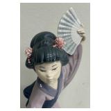 Lladró Porcelain Figurine Japanese with Fan or Madame Butterfly Number 4991