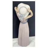 Lladró Porcelain Figurine "Coy Girl with Hat"