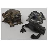 Three Metal Frog Sculptures - Vintage Garden Decor (Lot of 3)