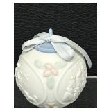 Lladró Hand Made 1993 Christmas Ornament - 3.5 in Diameter