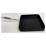 All-Clad 11-In Round Grill Pan, 19.5 x 11 In Square Grill Pan & Wire Fry Basket - 3-Piece Set