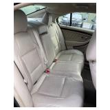 2010 FORD TAURUS LIMITED *All Wheel Drive* (NO RESERVE)