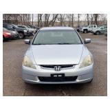 2005 HONDA ACCORD HYBRID *No Accidents* (NO RESERVE)