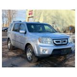 2009 HONDA PILOT TOURING W/NAVI W/DVD *All Wheel Drive* (NO RESERVE)