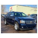 2012 CHEVROLET AVALANCHE LS *4x4 | No Accidents* (NO RESERVE)