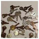 Larger Lot of Smaller and Large Vintage and Newer Keys