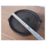 Large Vintage Lodge cast iron camp Dutch Oven