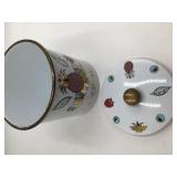 Vintage Georges Briard Metal Cookie Tin