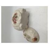 Vintage covered trinket/jewelery box
