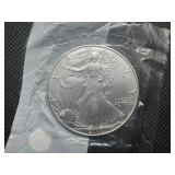 2000 Uncirculated American Silver Eagle in sealed Littleton package