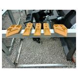 BUCKET TEETH +SIDE TEETH