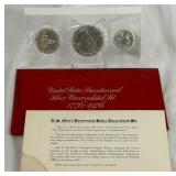 1976 1776-1976 Bicentennial 40% Silver Uncirculated 3 Coin Set - original pacakge with COA, red packet has fire damage