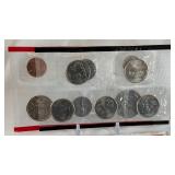 2004 uncirculated P & D us mint coin set OGP (20 coins) - original pacakge with COA and envelope