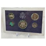 1995 Proof Set - has external case, good shape