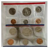 1987 uncirculated P & D us mint coin set OGP - original package but with fire damage