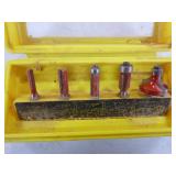 Vermont American Router Table with Skil Router