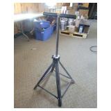 Adjustable Manual Pipe Jack Stand