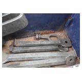 MAC Tools Adjustable Interchangeable Jaw Puller in Huot Metal Tool Box