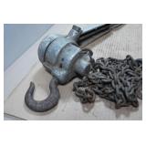 Chisolm Moore Chain Puller