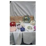 Ruffled Table Vase, Various Vintage Dishes