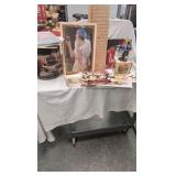 Coke Lot w/Crate/Calendars-ads-misc