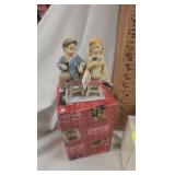 Coca Cola Glasses, Figurines