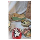 Vintage Easter Theme Lot