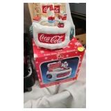 Coca Cola Polar Bear Music Box, Micky Semi, Bottles, Ornaments