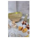 2 Flats S/P Shakers and various Vintage items