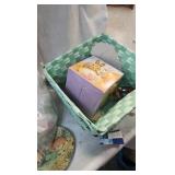 Vintage Easter Theme Lot