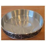 Vintage Pewter Bowl (Norway) / Traditional Rosemaling pattern / 2 1/4" x 8 1/2"
