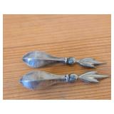 101-grams (total) Sterling Silver Corn on the Cob Holders (x1), Candle Damper (x1), Bird themed Peppers (x2)