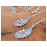 447-grams (total) Silverplated Wine Bottle Pourer, Wine Bottle Stopper, Bar Spoons (x2) 11", Pie/Cake Server