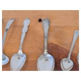 Lot of (14) 294-grams (total) Silverplated Forks and Spoons