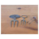 Vintage 266-grams (total) Silverplated Meat / Bread Forks and a Tong