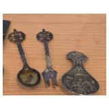 Lot of (14) 216-grams (total) 40G Silverplated Souvenir Spoons