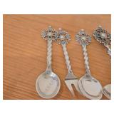 Lot of (13) 189-grams (total) 40G Silverplated Souvenir Spoons