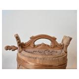 Vintage Folk Art theme Hand-Carved Container (Grautambav) (Norway)