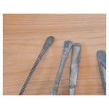 Lot of (8) 481-grams (total) Silverplated Assorted Utensils