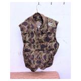 Cabelas Vest size 2XL
