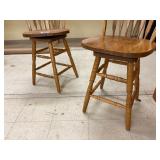 Set of 2 wooden high top Bar stools