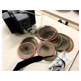 Recharchable battery pack stand w/5 batteries and random cords/tech
