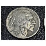 Buffalo Nickels & Liberty Nickel (11 Coins) - 10 Buffalo Nickels & 1 Liberty Nickel