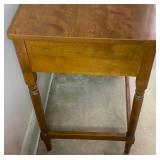 Ethan Allen Heirloom Maple 4 Drawer Writing Desk