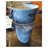 (2) Brute Rubbermaid Garbage Cans