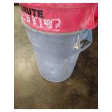 Lot of (5) Garbage Cans with Lids